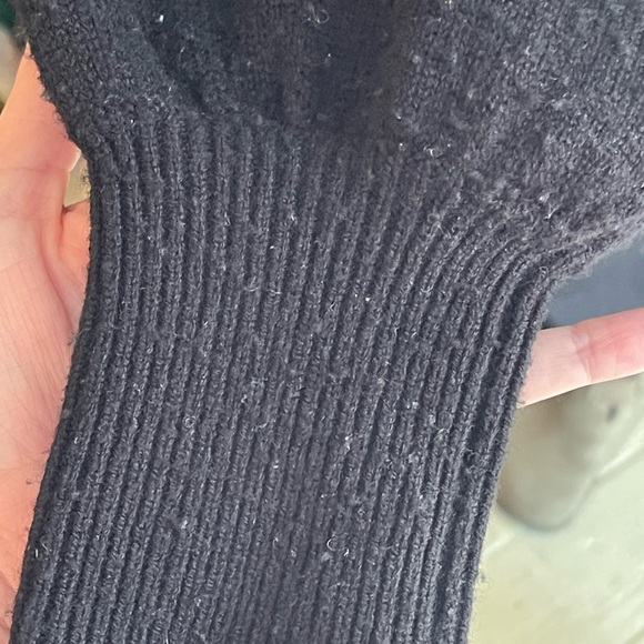 Cami NYC 100% Merino Wool Lulie Sweater With Crystal Bow Details - Picture 14 of 14